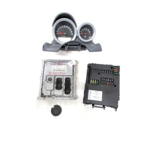 Smart Roadster Coupe 452 Technikpaket Motorsteuergerät SAM Kombiinstrument Tacho Schlüsseltransponder Q0009659V007  Q0011868V009  Q0010020V001